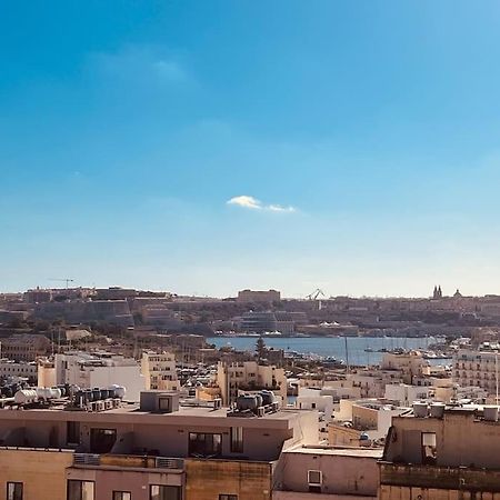 Central Sliema 3Bdr. Apartment 外观 照片